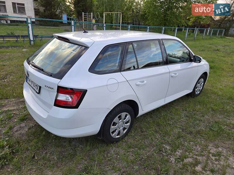 Универсал Skoda Fabia 2017 в Шостке