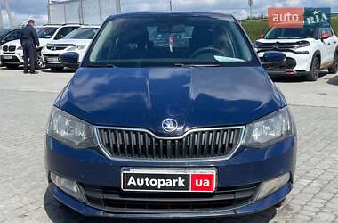 Хэтчбек Skoda Fabia 2016 в 