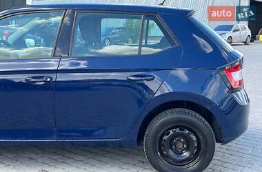 Хэтчбек Skoda Fabia 2016 в 