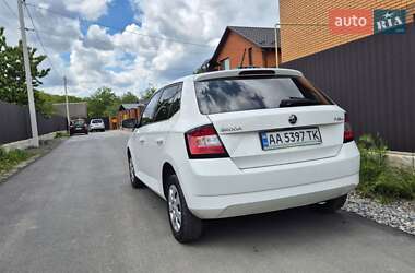 Хэтчбек Skoda Fabia 2018 в 
