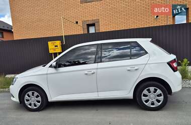 Хэтчбек Skoda Fabia 2018 в 