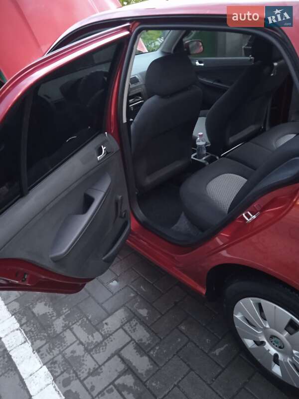 Хетчбек Skoda Fabia 2003 в Вінниці фото 17 Хетчбек Skoda Fabia 2003 в Вінниці