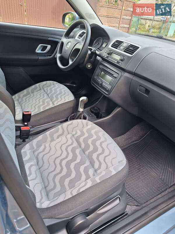 Універсал Skoda Fabia 2009 в Києві