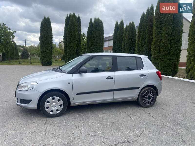 Хэтчбек Skoda Fabia 2010 в Дубно