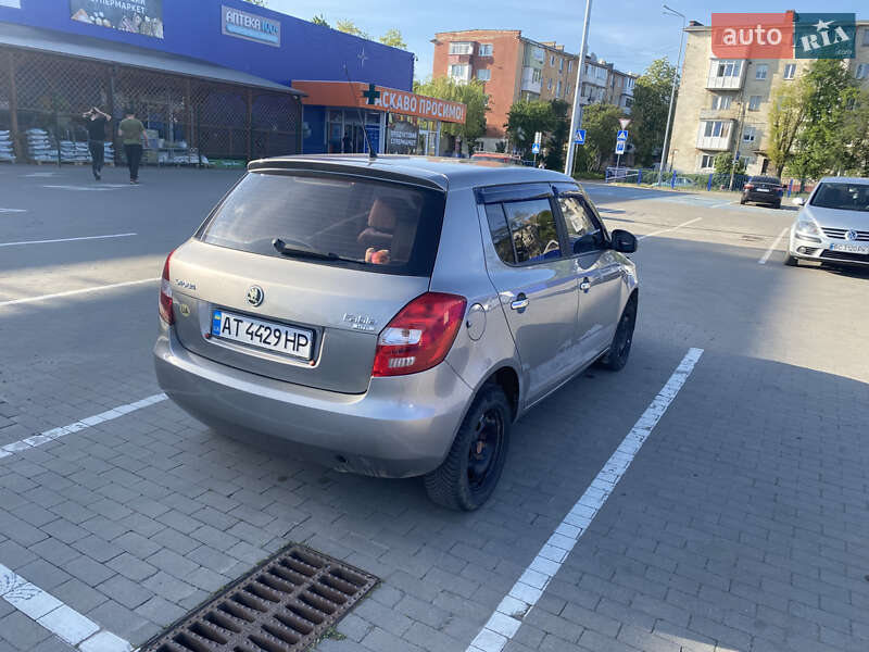 Хэтчбек Skoda Fabia 2007 в Калуше