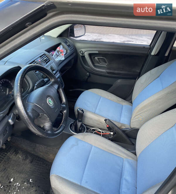Хэтчбек Skoda Fabia 2007 в Калуше