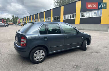 Хетчбек Skoda Fabia 2007 в 