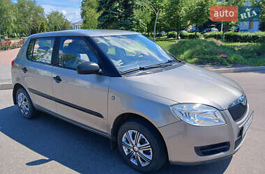 Хэтчбек Skoda Fabia 2008 в Краматорске