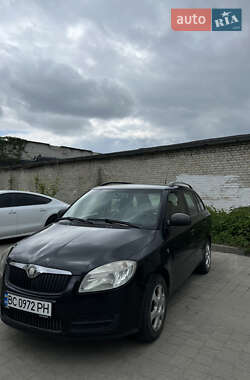 Універсал Skoda Fabia 2009 в Львові
