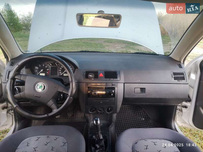 Универсал Skoda Fabia 2001 в Днепре