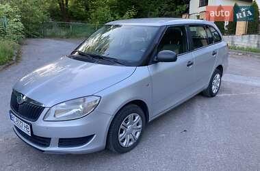 Універсал Skoda Fabia 2012 в Брюховичах