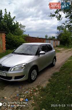 Хэтчбек Skoda Fabia 2013 в 