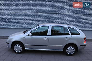 Универсал Skoda Fabia 2006 в 