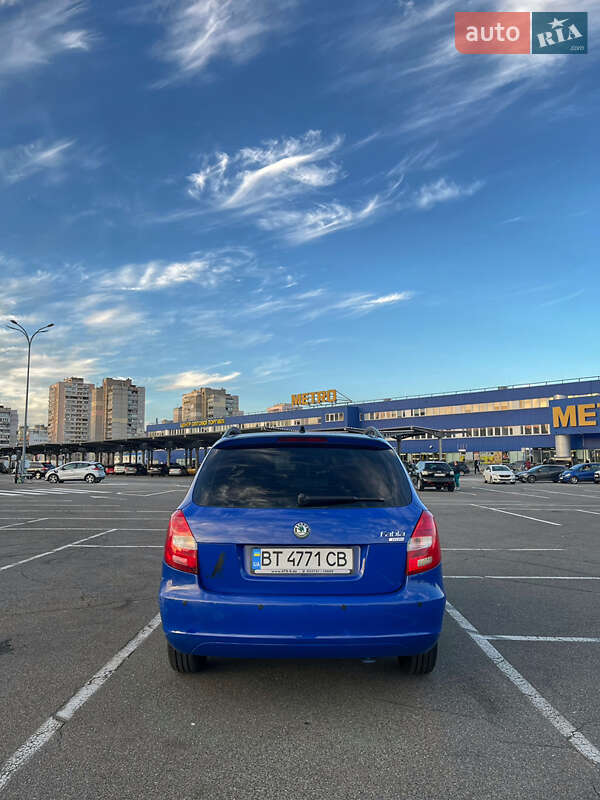 Універсал Skoda Fabia 2009 в Києві