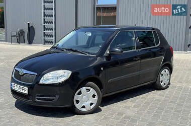 Хэтчбек Skoda Fabia 2008 в 