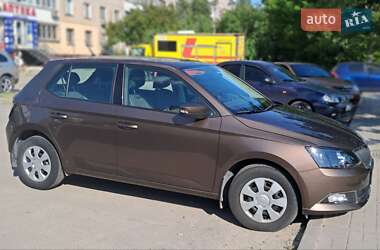 Хэтчбек Skoda Fabia 2018 в Запорожье