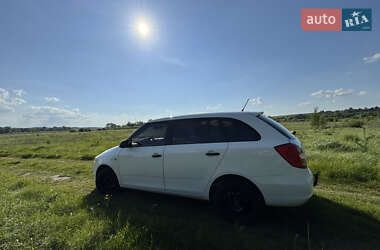 Универсал Skoda Fabia 2011 в 
