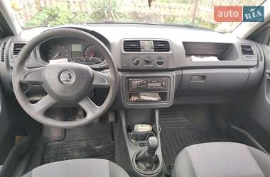 Хэтчбек Skoda Fabia 2013 в 