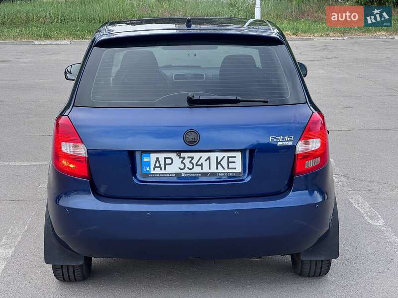 Хетчбек Skoda Fabia 2008 в Запоріжжі