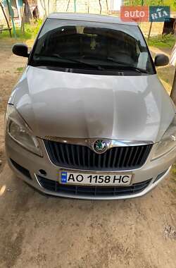 Универсал Skoda Fabia 2010 в 