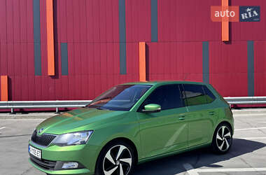 Хетчбек Skoda Fabia 2016 в Києві