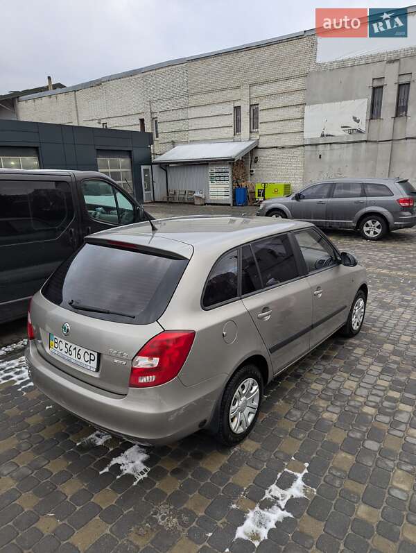 Універсал Skoda Fabia 2012 в Львові фото 4 Універсал Skoda Fabia 2012 в Львові