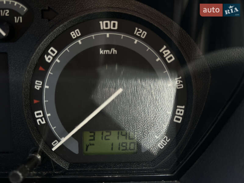 Універсал Skoda Fabia 2007 в Хмельницькому