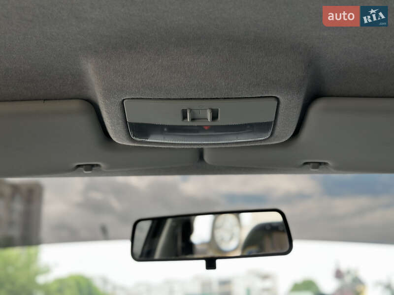 Хетчбек Skoda Fabia 2002 в Шептицькому