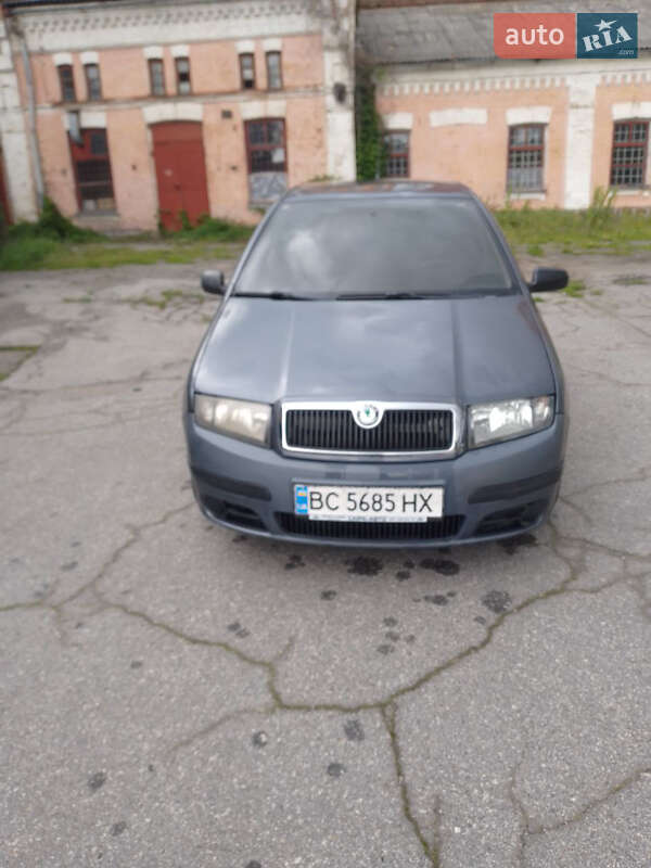 Седан Skoda Fabia 2007 в 
