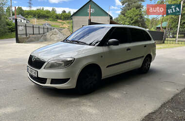 Универсал Skoda Fabia 2011 в 