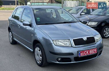 Хэтчбек Skoda Fabia 2006 в Чернигове