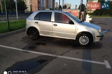 Хетчбек Skoda Fabia 2005 в Києві