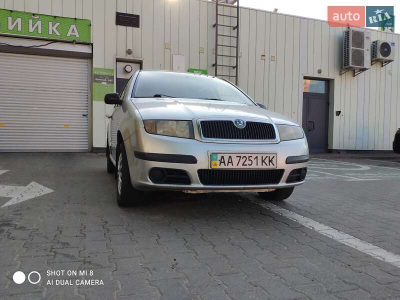 Хетчбек Skoda Fabia 2005 в Києві