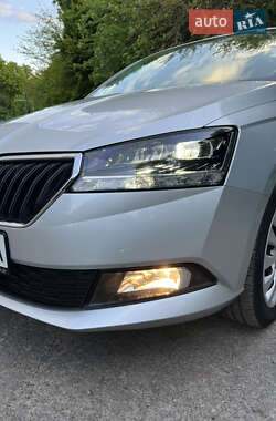 Хэтчбек Skoda Fabia 2019 в 