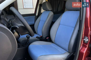 Хэтчбек Skoda Fabia 2008 в 