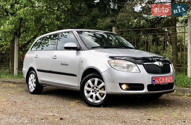 Універсал Skoda Fabia 2010 в Дрогобичі