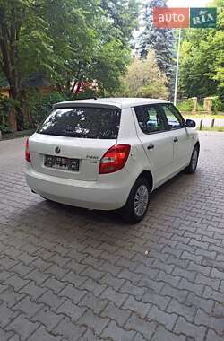 Хетчбек Skoda Fabia 2011 в Києві