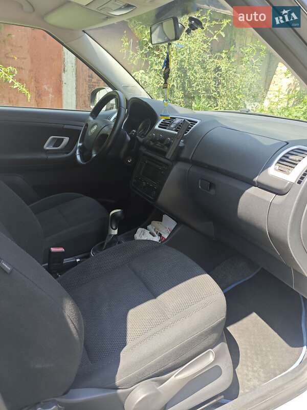 Универсал Skoda Fabia 2009 в Киеве