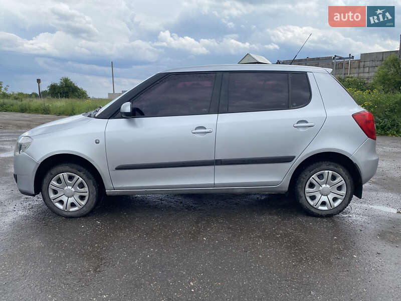 Хетчбек Skoda Fabia 2008 в Тернополі
