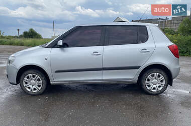Хэтчбек Skoda Fabia 2008 в 