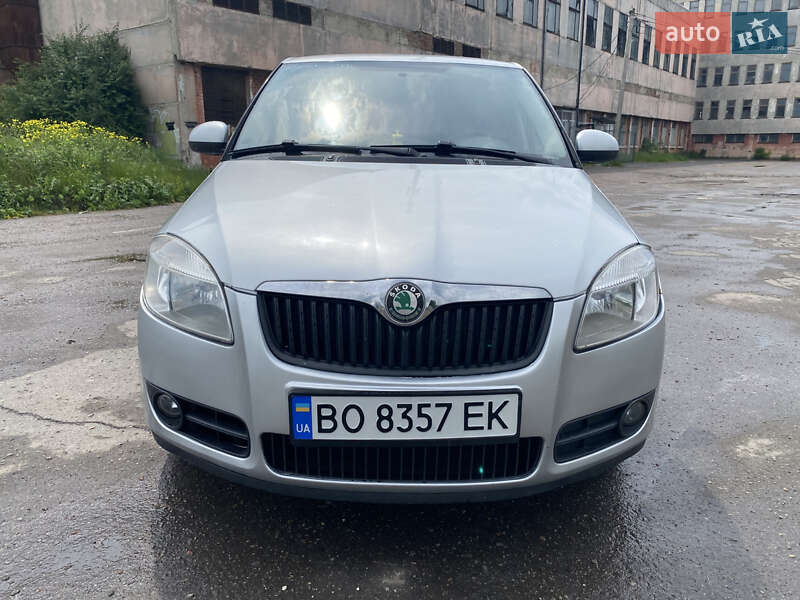 Хетчбек Skoda Fabia 2008 в Тернополі