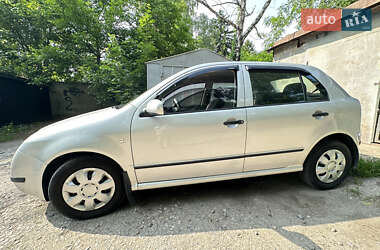 Хэтчбек Skoda Fabia 2001 в 