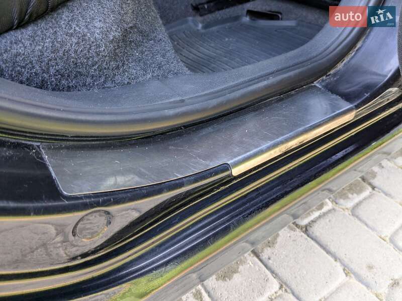 Хетчбек Skoda Fabia 2003 в Новому Розділі