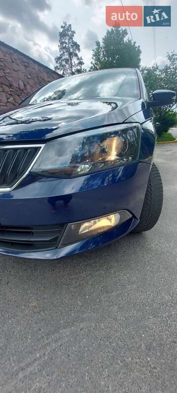 Універсал Skoda Fabia 2018 в Києві