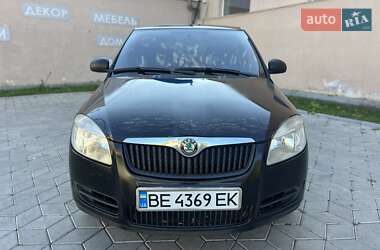 Хетчбек Skoda Fabia 2008 в 