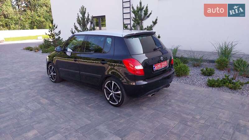 Хетчбек Skoda Fabia 2009 в Луцьку