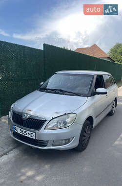 Універсал Skoda Fabia 2010 в Києві