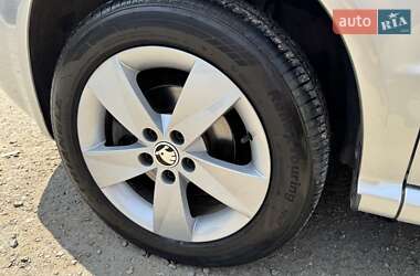 Седан Skoda Fabia 2004 в 