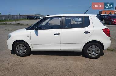 Хетчбек Skoda Fabia 2009 в 