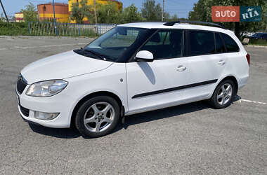 Універсал Skoda Fabia 2010 в Краснограді
